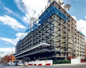 Nuevo edificio en construcción en 2025. 