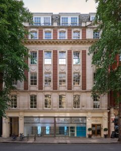 Edificio actual en el 155-157 Great Portland Street.