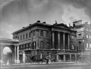 Apsley House a finales del siglo XIX. Postal de época.
