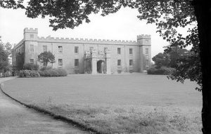 Syon House en 1935. Imagen procedente del Historic England Archive.