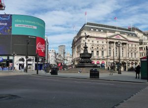 Piccadilly Circus en la actualidad. Fotografía de Stephen Richards procedente de Wikipedia.
