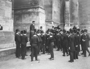 Alumnos hacia 1920. Fuente desconocida.