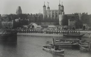 Tower of London hacia 1930. Fotografía de George Davison Reid procedente del London Museum.