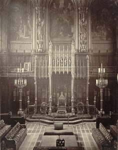 Interior de House of Lords hacia 1885. Imagen procedente de Wikipedia.