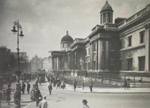 National Gallery hacia 1920. Fotografía de George Davison Reid procedente del London Museum.