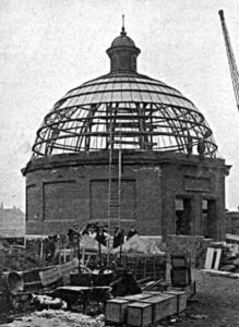 Túnel en construcción en 1902. Fuente desconocida.