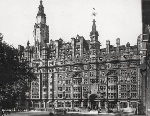 Imperial Hotel en 1915. Postal de época.